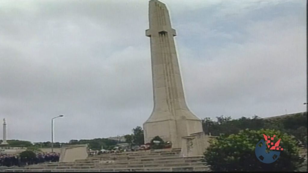 Malta pays respect at the War Memorial in Floriana